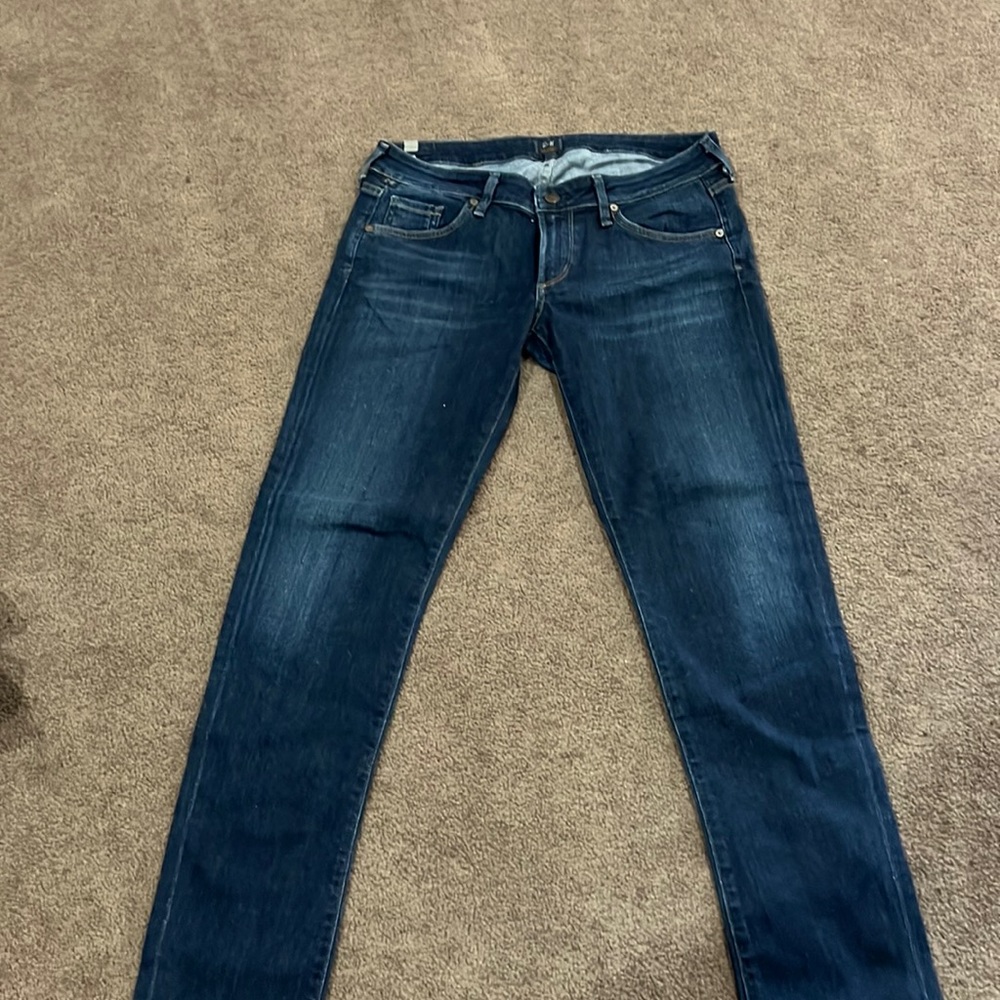 Skinny jeans